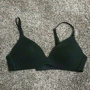 Victoria's Secret T-shirt Bra 34B
